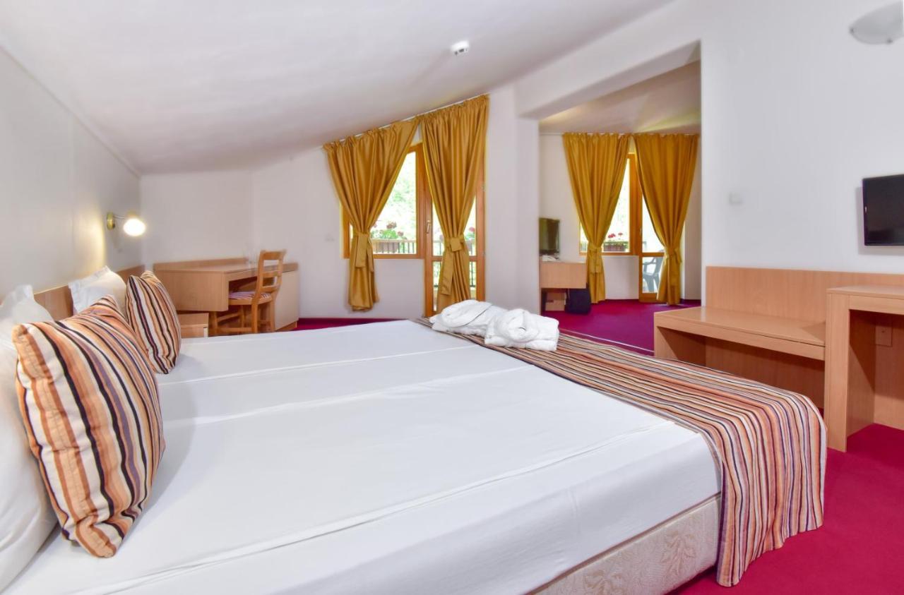 Diva Hotel & Thermal Pool ชิฟลิค ภายนอก รูปภาพ