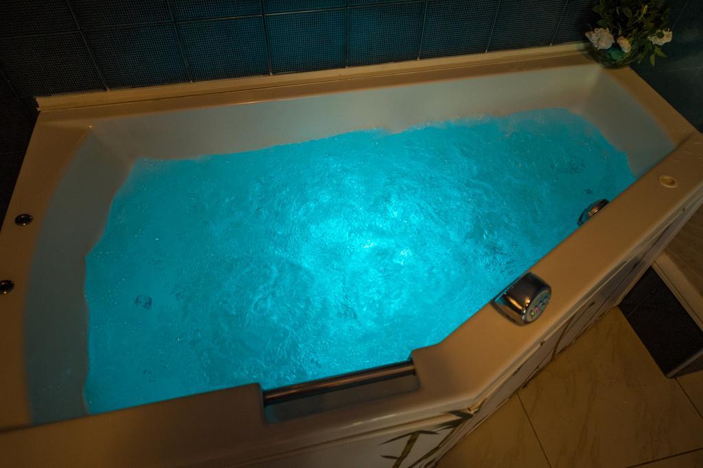 Diva Hotel & Thermal Pool ชิฟลิค ภายนอก รูปภาพ